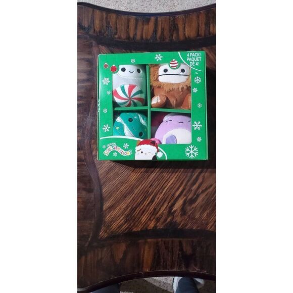 NEW IN BOX ORIGINAL CHRISTMAS SQUISHMELLOS 4 PACK - Picture 1 of 6